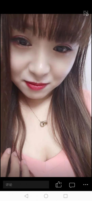 滨江玩的开的小妹